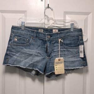 NWT - AG - Daisy Low Rise Short - Sz 30